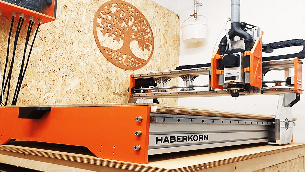 Modulare  3-Achs-CNC-Fräsmaschine 